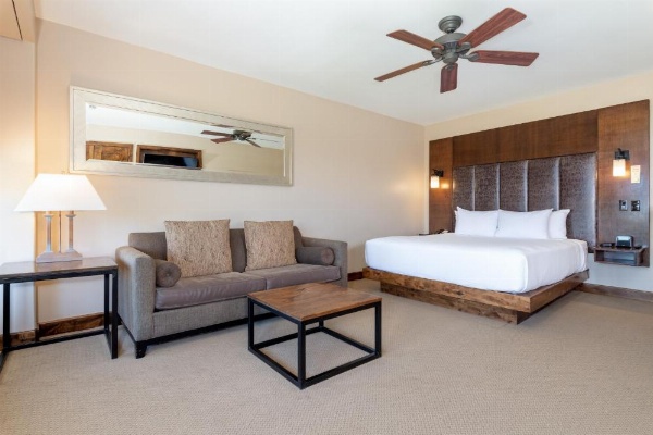 The Peaks Resort and Spa image 19